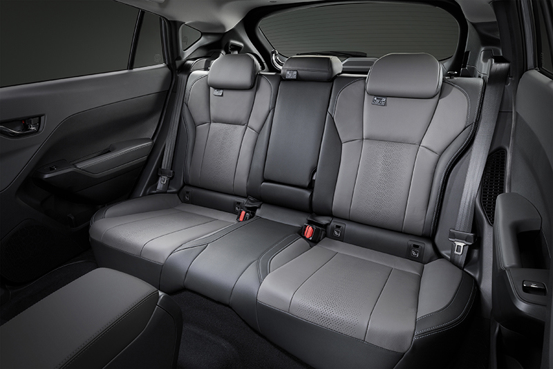 Subaru Crosstrek aizmugurējais sēdeklis ar vietu trim pasažieriem.