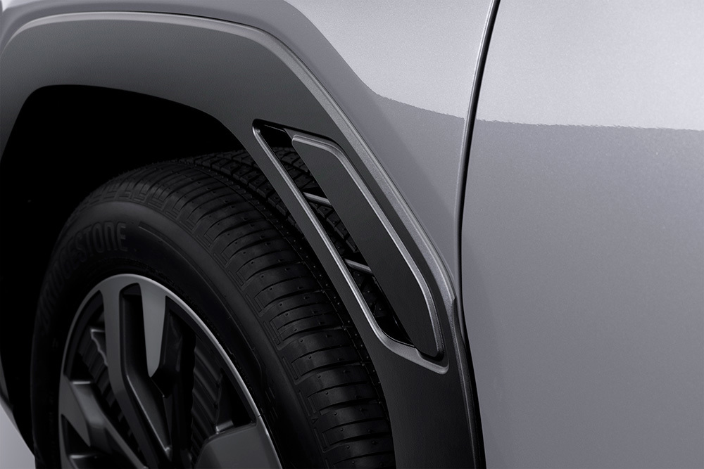 Aerodinamiskais dizains ap Subaru riteņu arkām – nelielas detaļas, kas samazina gaisa pretestību, veicina zemāku degvielas patēriņu un lielāku stabilitāti lielākā ātrumā.